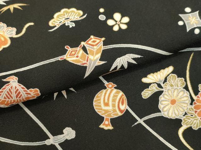 平和屋着物●訪問着　作家物　宝尽くし草花文　黒地　金彩　正絹　逸品　DAAV1189tw