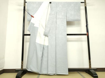 平和屋着物●上質な色無地 霞地紋 ライトブルー色 正絹 逸品 DAAV1226tw