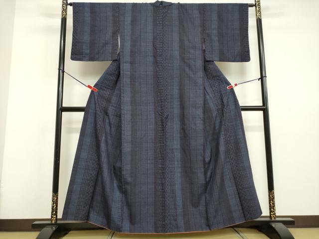 平和屋着物●本場結城紬　重要無形文化財　120亀甲　間道　正絹　逸品　DAAV1286tw
