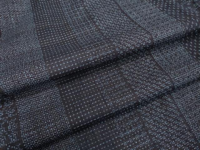 平和屋着物●本場結城紬　重要無形文化財　120亀甲　間道　正絹　逸品　DAAV1286tw