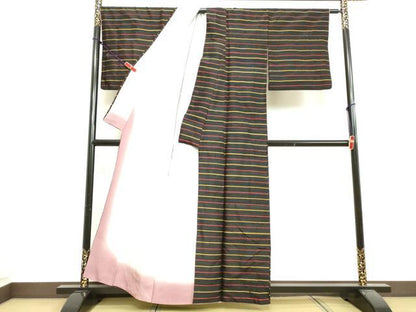 平和屋着物●上質な紬 横段文 黒地 正絹 逸品 DAAV1292tw