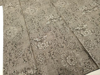平和屋着物●本場大島紬　割り込み絣　正倉院花文　やまと誂製　正絹　逸品　DAAV1348tw