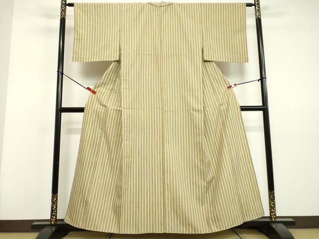 平和屋着物●上質な紬 間道 背抜き仕立て 正絹 逸品 DAAV1412tw