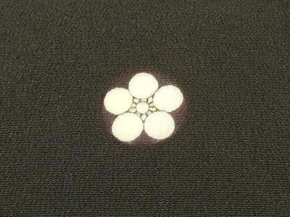 平和屋着物■豪華黒留袖　刺繍　花鳥文　金彩　正絹　逸品　DAAV2658qp