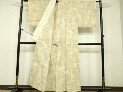 平和屋着物▽結城紬 単衣 80亀甲 舞蝶文 正絹 逸品 DAAV3002du