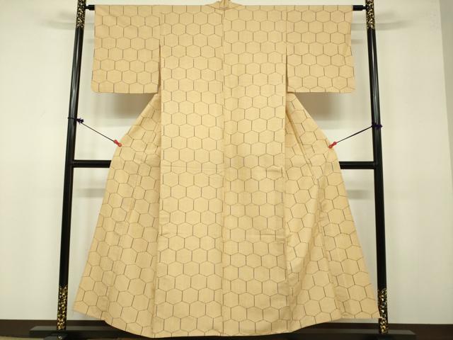平和屋着物▽上質な紬 単衣 亀甲文 正絹 逸品 DAAV3007du
