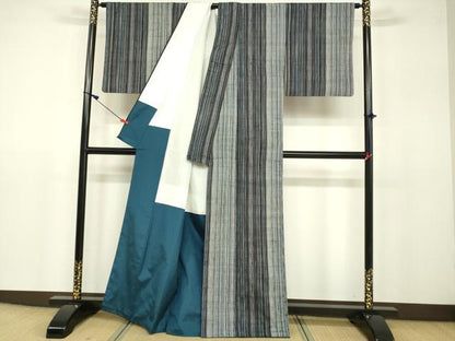 平和屋着物●上質な紬　間道　正絹　逸品　DAAV3102du