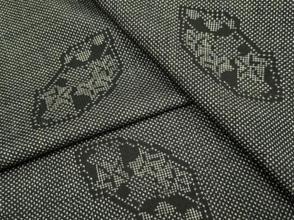 平和屋着物▽本場大島紬　単衣　7マルキ　地紙花文　正絹　逸品　DAAV3151du