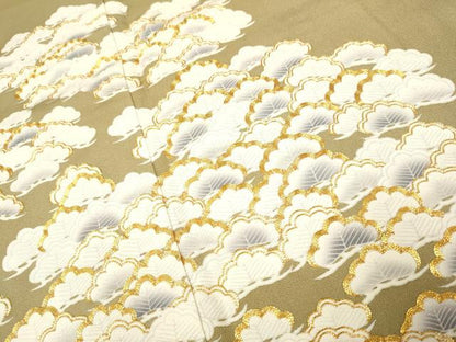 平和屋着物●豪華色留袖　作家物　駒刺繍　松　正絹　逸品　DAAV3226du