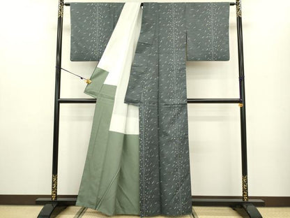 平和屋着物●本場染大島紬　成り物　正絹　逸品　DAAV3307du