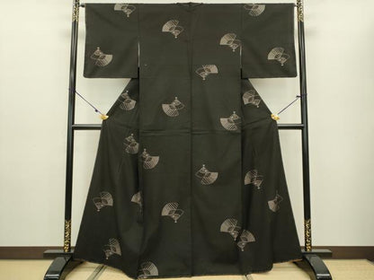 平和屋着物●本場大島紬　地空き　扇　盛東洋男作　証紙付き　正絹　逸品　DAAV3311du