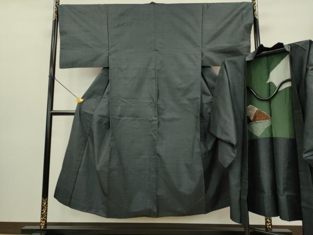 平和屋着物●男性 本場大島紬 アンサンブル 100亀甲 総詰め 正絹 逸品 DAAV3341du