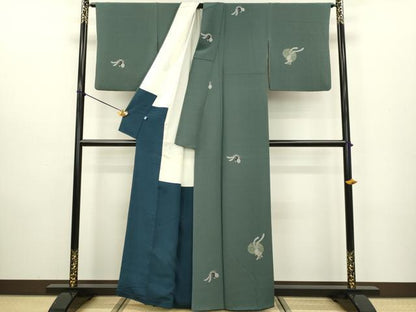 平和屋着物●世界的人形師　辻村寿三郎　ジュサブロー　訪問着　兎　錆浅葱色地　正絹　逸品　DAAV3389du