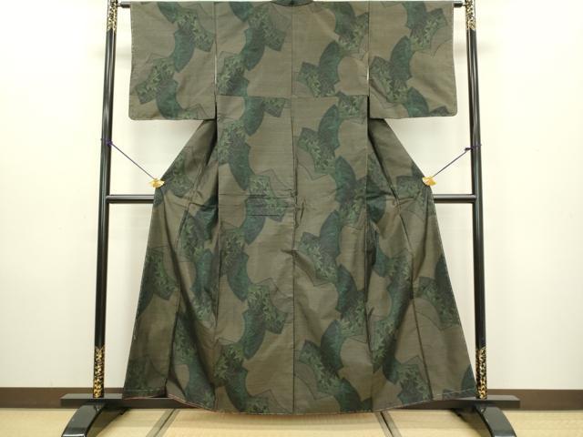 平和屋着物●本場大島紬 地紙重ね花文 正絹 逸品 未使用 DAAV3395du