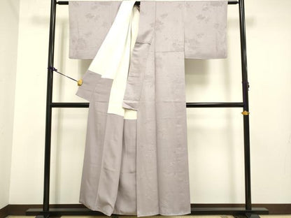 平和屋着物●染色作家　奥田祐斎監修　色無地　文箱花地紋　ローズミスト色　正絹　逸品　DAAV3477du