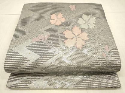 平和屋着物＊夏物　六通柄袋帯　流水草花文　銀糸　正絹　逸品　DAAV3715cm