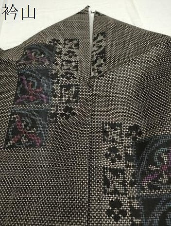 平和屋着物●本場大島紬　7マルキ　格子草花文　正絹　逸品　DAAV4890ud