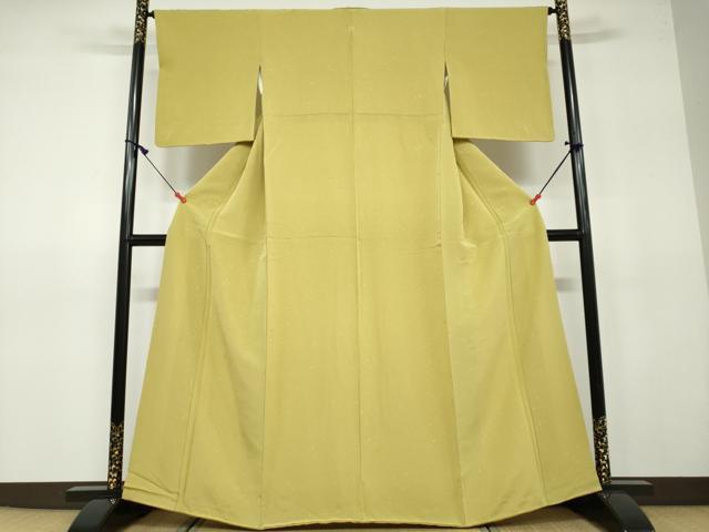 平和屋着物●上質な色無地 霞地紋 青朽葉色 正絹 逸品 DAAV4943ud