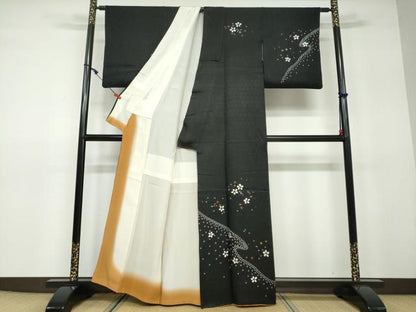 平和屋着物●訪問着　絞り　流水舞花文　黒地　金彩　正絹　逸品　DAAV4948ud