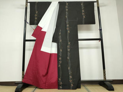平和屋着物●本場大島紬　古代染色純泥染　9マルキ　地空き　川口織物謹製　草花間道　証紙付き　正絹　逸品　DAAV4986ud