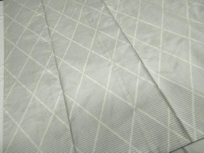 平和屋着物●本場大島紬　白大島　100亀甲　菱文　正絹　逸品　DAAV4998ud