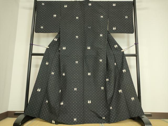 平和屋着物▽上質な紬 単衣 椿 黒地 正絹 逸品 DAAV5015az