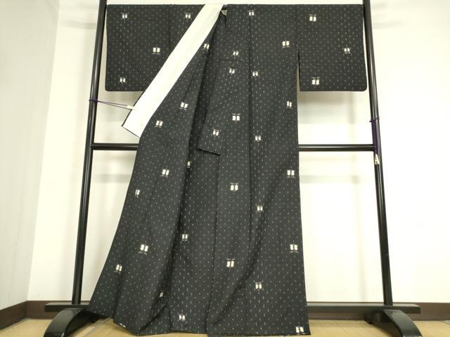 平和屋着物▽上質な紬 単衣 椿 黒地 正絹 逸品 DAAV5015az