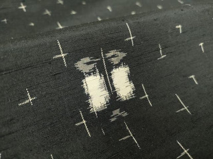 平和屋着物▽上質な紬 単衣 椿 黒地 正絹 逸品 DAAV5015az