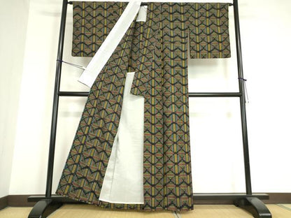 平和屋着物▽上質な紬 単衣 幾何学文 黒地 正絹 逸品 DAAV5078az