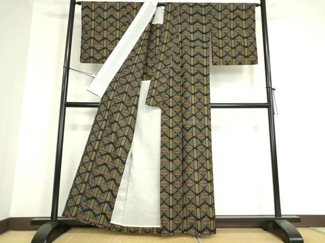 平和屋着物▽上質な紬 単衣 幾何学文 黒地 正絹 逸品 DAAV5078az