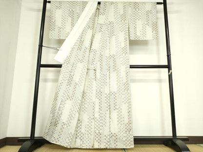 平和屋着物▽上質な紬 単衣 志ぐれ 亀甲絣 反端付き 正絹 逸品 DAAV5180az
