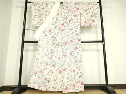 平和屋着物▽上質な小紋 単衣 花鳥文 型染 鬼しぼ縮緬 正絹 逸品 DAAV5221az