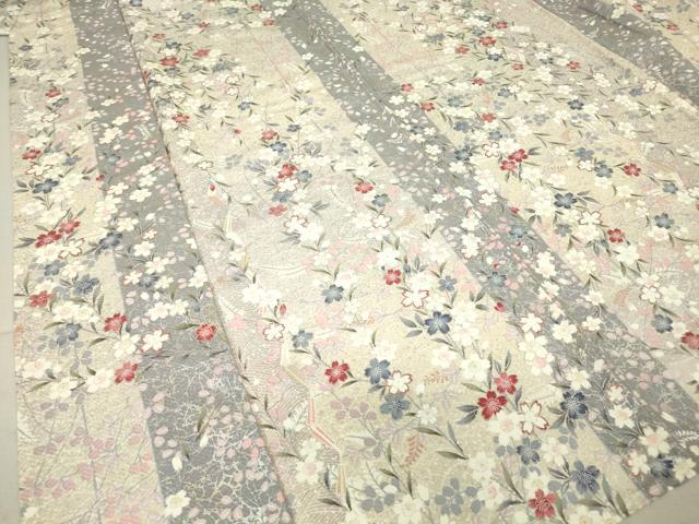 平和屋着物▽上質な小紋 単衣 舞桜扇面文 銀彩 正絹 逸品 DAAV5359az