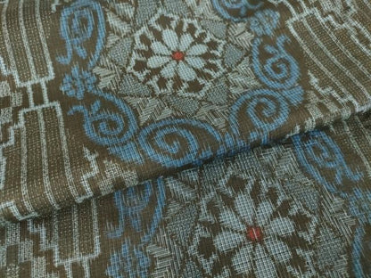 平和屋着物▽本場大島紬 単衣 割り込み絣 正倉院花文 正絹 逸品 DAAV5563az