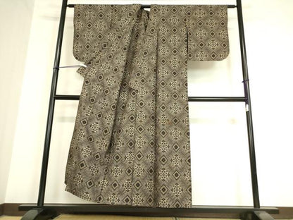 平和屋着物▽本場大島紬 龍郷絣 単衣 花菱文 正絹 逸品 DAAV5565az