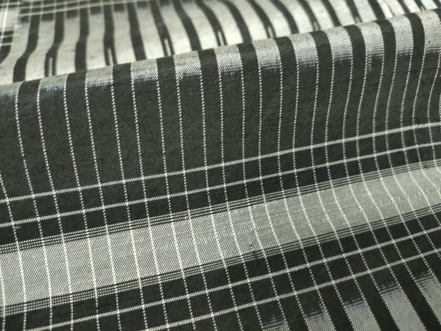 平和屋着物▽上質な紬 単衣 変わり格子 黒地 正絹 逸品 DAAV5724az