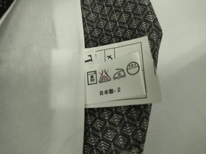 平和屋着物▽小紋 単衣 市松風景花文 黒地 洗える着物 DAAV5752az