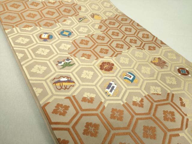 平和屋着物●全通柄袋帯 唐織 宝尽くし 亀甲花文 正絹 逸品 未使用 DAAV6045ps