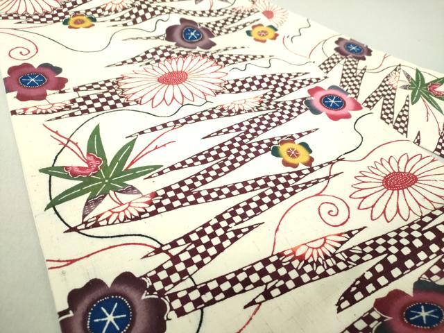 平和屋着物●全通柄九寸名古屋帯 紬地 本場琉球紅型 吉祥花文 正絹 逸品 未使用 DAAV6256ps