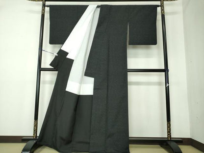 平和屋着物●上質な紬　霞文　黒地　正絹　逸品　DAAV6386ps