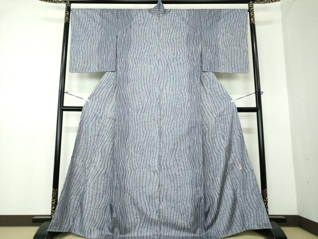 平和屋着物●本場染大島紬　作家物　よろけ縞　金彩　正絹　逸品　未使用　DAAV6566ps