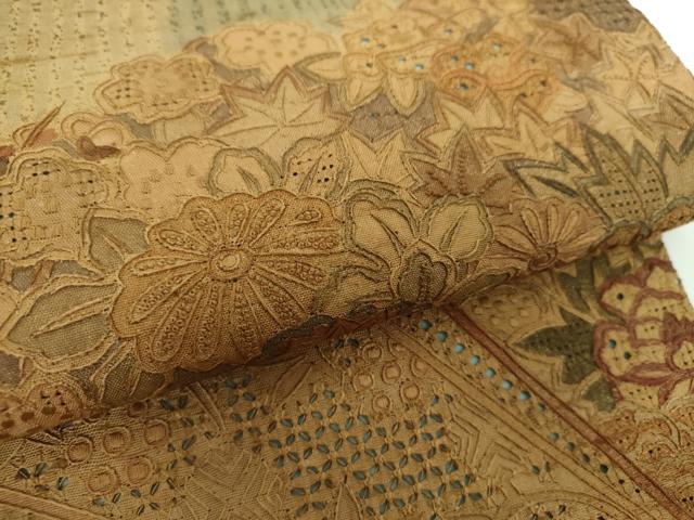 平和屋着物●中国三大刺繍　スワトウ相良刺繍　汕頭相良刺繍　総刺繍　太鼓柄袋帯　紬地　色紙重ね花文　金彩　正絹　逸品　DAAV6913ps