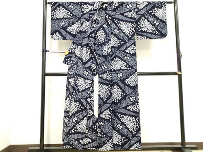 平和屋着物∴夏物 浴衣 有松鳴海絞り 舞花文 菊 綿 逸品 DAAV7273cd