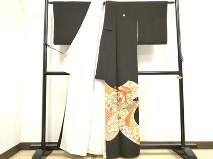 平和屋着物■豪華黒留袖 駒刺繍 飛鶴吉祥花文箱文 正絹 逸品 DAAV7458cd