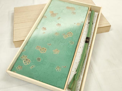 平和屋着物●和装小物　帯締め・帯揚げセット　舞花文　暈し染め　金彩　金糸　逸品　未使用　DAAV8388zzz