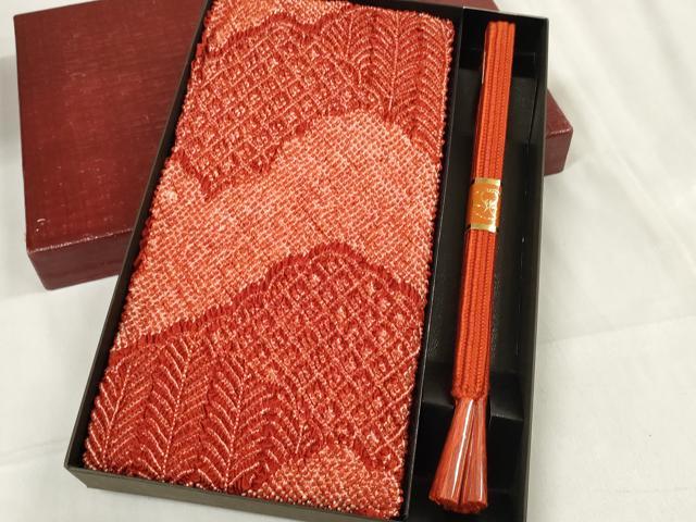 平和屋着物●和装小物　帯締め・帯揚げセット　中抜き絞り　雲取り吉祥文　逸品　未使用　DAAV8495zzz