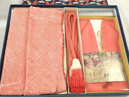 平和屋着物●和装小物　帯締め・帯揚げ・衿セット　振袖用　総絞り　丸組　金糸　逸品　DAAV8508zzz