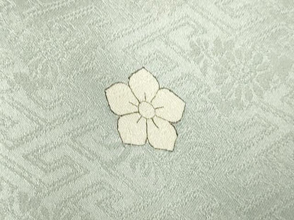 平和屋着物●創業460年・千總　色留袖　刺繍　霞枝梅松文　月白色地　金彩　三越扱い　正絹　逸品　DAAV8592tw