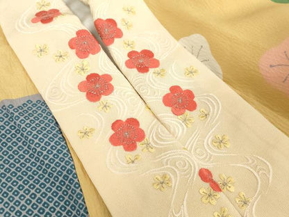 平和屋着物●振袖用長襦袢　袷　舞梅文　半衿刺繍　正絹　逸品　DAAV8596tw
