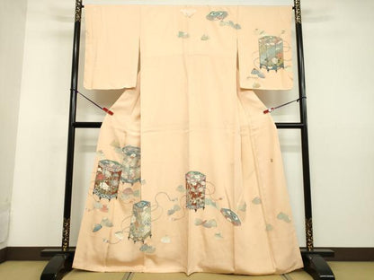 平和屋着物●訪問着　作家物　貝桶花文　蜂蜜色地　正絹　逸品　未使用　DAAV8616tw